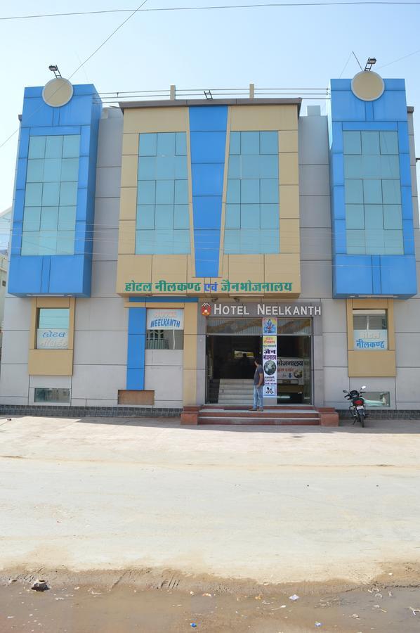 Rāmdevra Hotel Neelkanth المظهر الخارجي الصورة